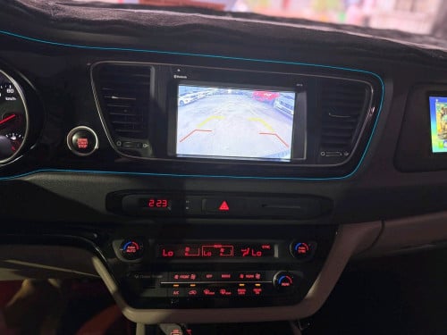 Kia Carnival 2015full 7កៅអី