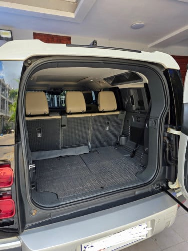 Land Rover 2021 for sell