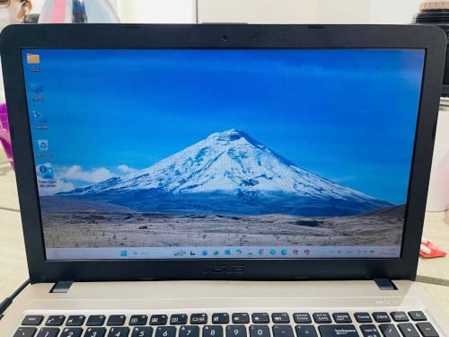 Laptop Gaming ប្រញាប់លុយ