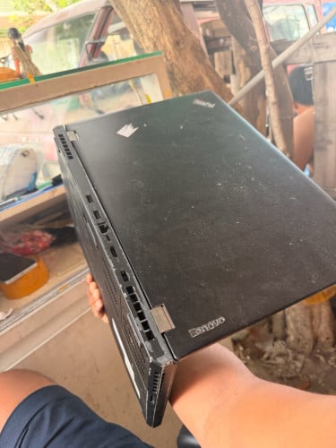 Lenovo Thinkpad Model P50 Spcec ធំ Ram16Gថ្មកាន់ 220$ free ឆ្នាំងសាកថ្មធំកាន់ណាស់