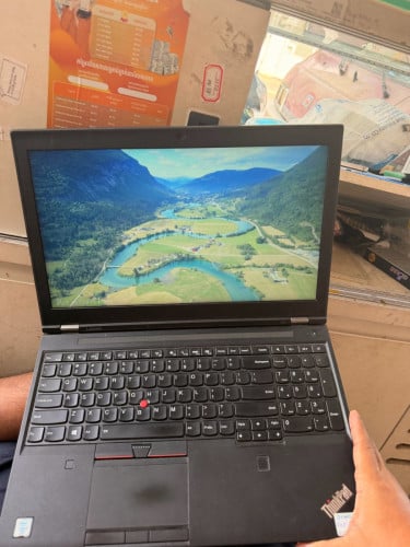 Lenovo Thinkpad Model P50 Spcec ធំ Ram16Gថ្មកាន់ 220$ free ឆ្នាំងសាកថ្មធំកាន់ណាស់