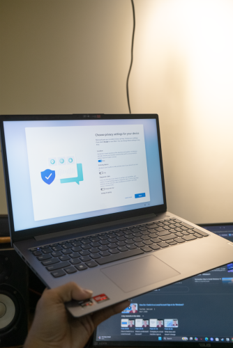 Lenovo V15 G4 AMN