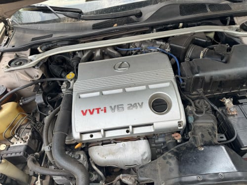 Lexus ES300 ឆ្នាំ2002 គ្នៅកំពង់ចាមលេខម្ចាស់093888966