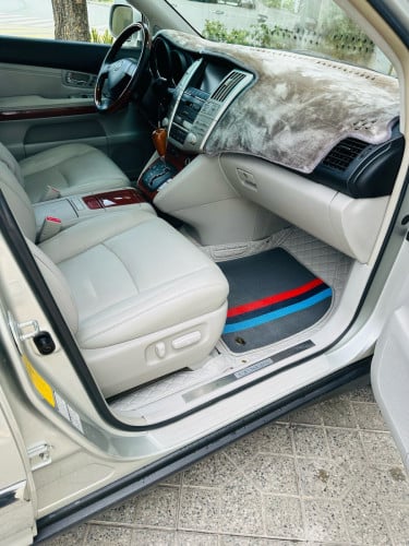 Lexus RX330 ប៉ុង2 ឆ្នាំ2004 h/f