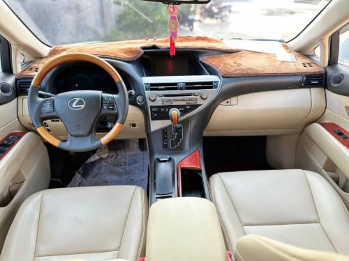 Lexus RX350 2010 For Rent /出租
