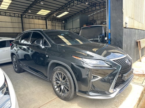Lexus Rx450h F-Sport Full Options ឡានមូលធានាទឹកថ្នាំហ្សុីនមួយជុំ