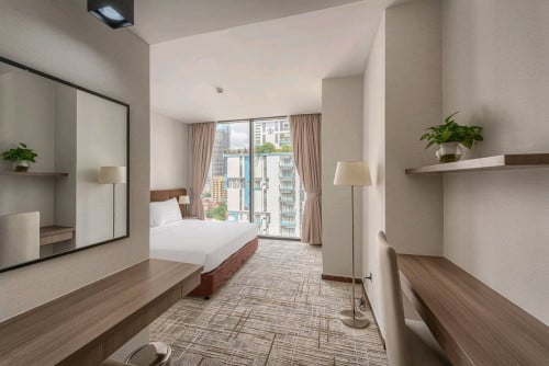 Luxury 3-BEDROOM penthouse BKK1