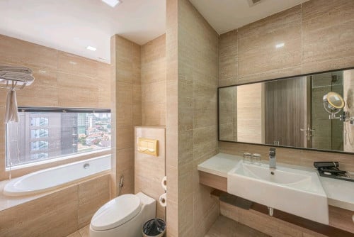 Luxury 3-BEDROOM penthouse BKK1