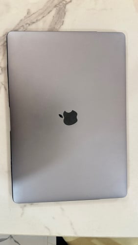 MacBook Pro 2016 15inch Core I7 16G 512G