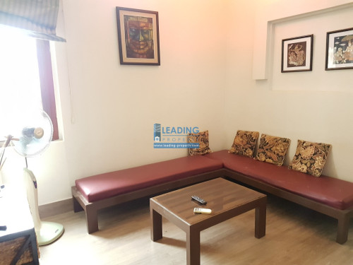N185 |  Western Classic Apartment 1 Bedroom For Rent Near Royal Palace