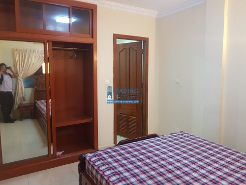 N196 | Elevator 2 Bedrooms Apartment For Rent in Daun Penh