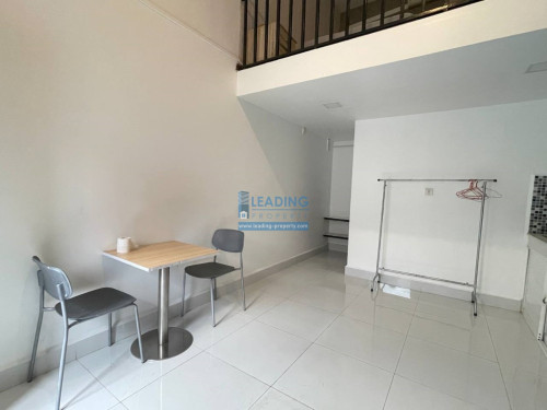 N310 | Western Loft Apartment 1 Bedroom Ground Floor For Rent in Boeng Trabek