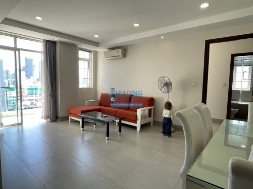 N568 | 3 Bedrooms Apartment For Rent in BKK2 Area