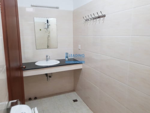N617 | 1 Bedroom Unit With Gym For Rent Near Russian Market