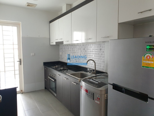 N635 | Western Apartment 2 Bedrooms with Gym and Pool For Rent in Beong Trabek