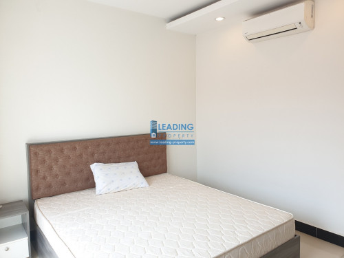 N711 | Western 2 Bedrooms Serviced Apartment For Rent in Toul Kork
