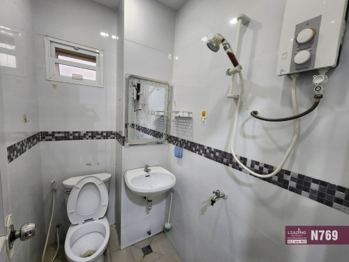 N769 | Bright and Clean, Apartment 1 Bedroom with Lift For Rent Free Wifi