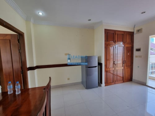 N853 | 1 Bedroom Apartment For Rent Near Toul Sleng Museum Free Wifi and Car Park