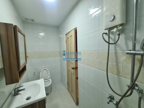 N952 | Flat Apartment Studio For Rent Near Street 2004 Bali Resort Hotel