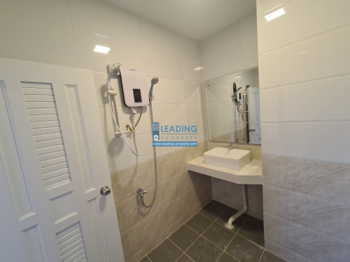 N967 | Bright and Clean Studio Apartment with Lift For Rent in Chroy Changva
