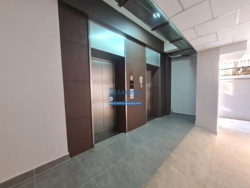 N967 | Bright and Clean Studio Apartment with Lift For Rent in Chroy Changva