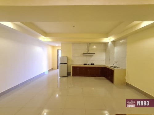 N993 | Spacious 1 Bedroom Apartment For Rent with Car Park