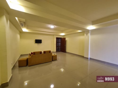 N993 | Spacious 1 Bedroom Apartment For Rent with Car Park
