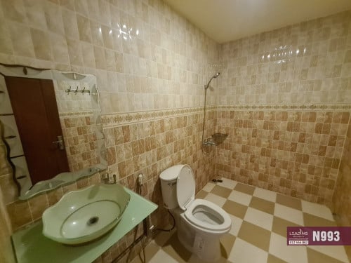 N993 | Spacious 1 Bedroom Apartment For Rent with Car Park