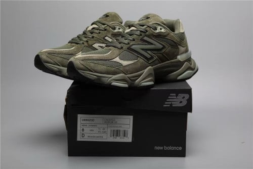 New Balance 9060 Sneakers