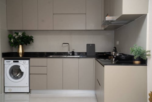 New Luxury Condo For Rent - Good for Investment