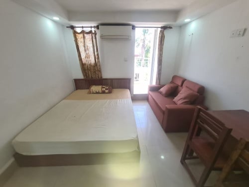 Nice Studio Apartment Elevator st 271 Chipmong Mall Boeng Tompun