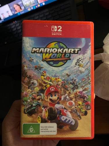 Nintendo Switch 2 + Case + 3 Games + additional INE controller