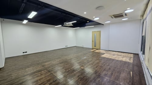 Office Space លក់ឬជួលស្ថិតនៅអគារ Casa Meridian កោះពេជ្រ