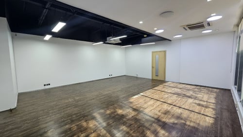 Office Space លក់ឬជួលស្ថិតនៅអគារ Casa Meridian កោះពេជ្រ