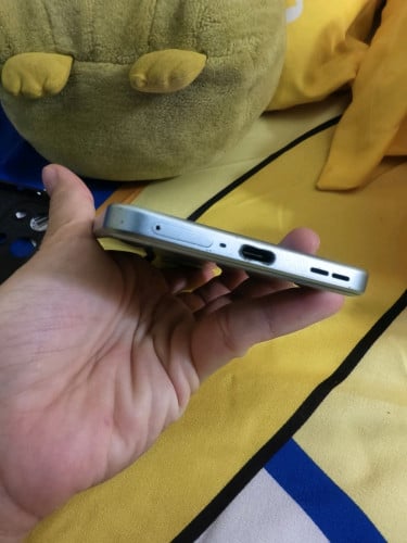 Oneplus ace 2V