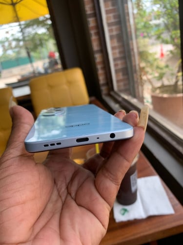 OPPO A60ក្រុមហ៊ុន