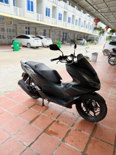 Pcx 022 ចោរសៀមបង់ពន្ធបានតម្លៃសាង1550$មិនកាត់ថ្លៃយកទៅរៀបចំតិចតួច