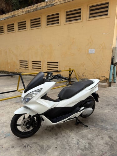 PCX 150cc ស្មាតឃី year 2016 មានពន្ធ
