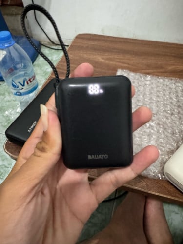 Power Bank ADAM 10000Ahm VIONTA Q Ultra-Compact with Built-in Cable