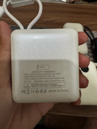 power bank Blue spectrum ស្អាតតូចស្រួលយកតាមខ្លួនថ្មកាន់ល្អ