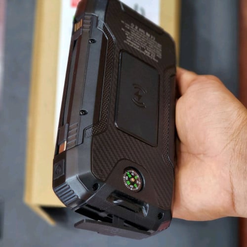 Power Bank Solar កាន់ថ្មល្អ សេរីថ្មីបំផុត