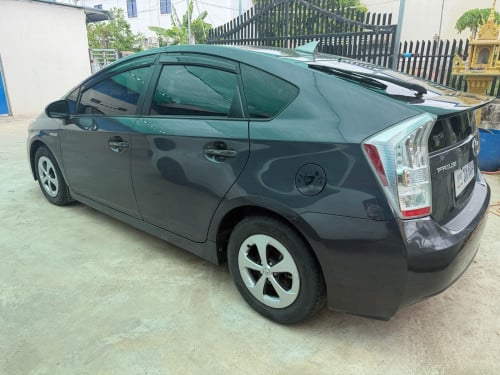 Prius 010 option 4 តំបូលបេីកសូឡា