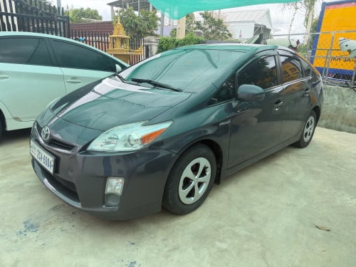 Prius 010 option 4 តំបូលបេីកសូឡា