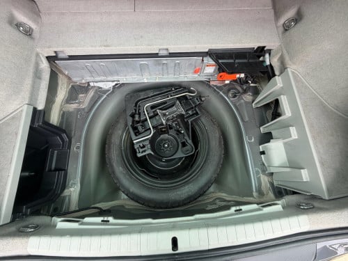 Prius 010 option 4 តំបូលបេីកសូឡា