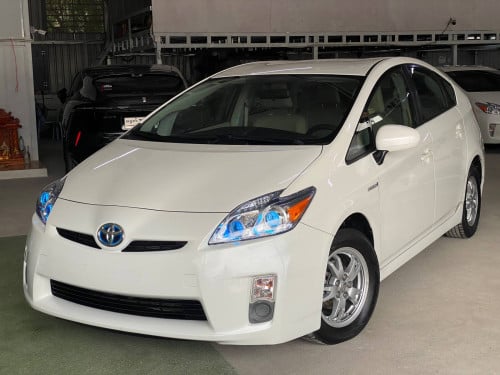 Prius 011 option 4 ក្នុងលឿង សូម ចុចលីងខាងក្រោមដើម្បើសួរពត៍មានបន្ថែម