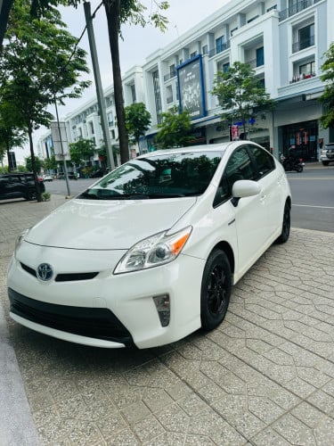 Prius 012 option 2 ក្នុងលឿងថ្មី