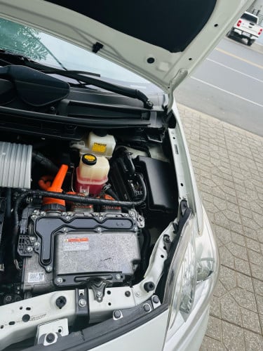 Prius 012 option 2 ក្នុងលឿងថ្មី