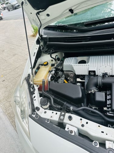 Prius 012 option 2 ក្នុងលឿងថ្មី