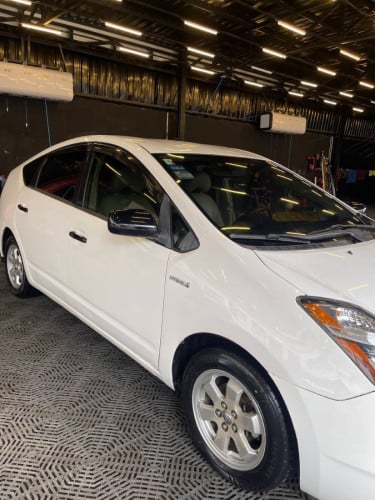 PRIUS 2006 For Rent /出租