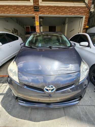 Prius 2013 option3 ប្រផេះ មូល100%